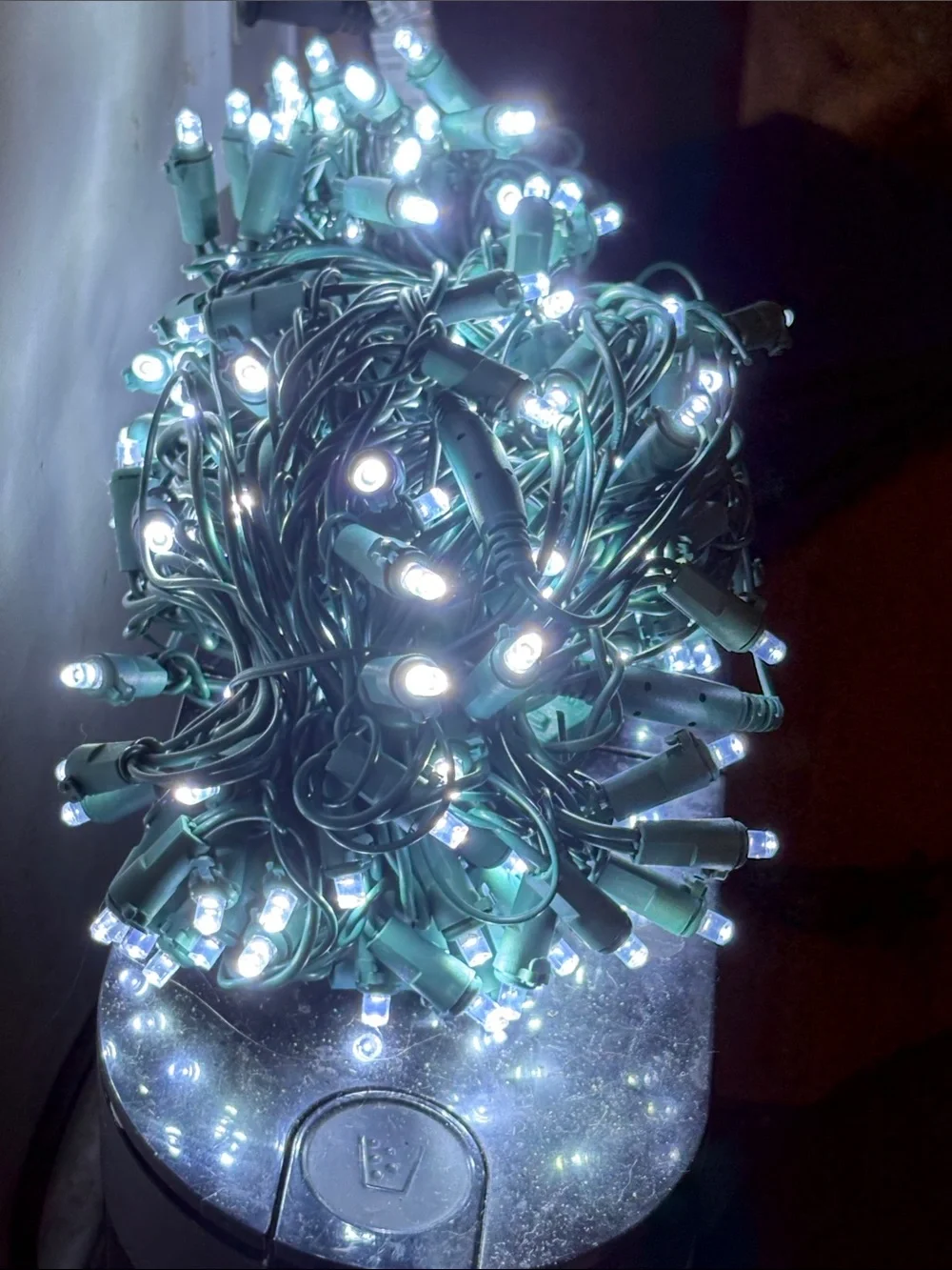 Cool White LED Holiday Net Lights with Green Wire